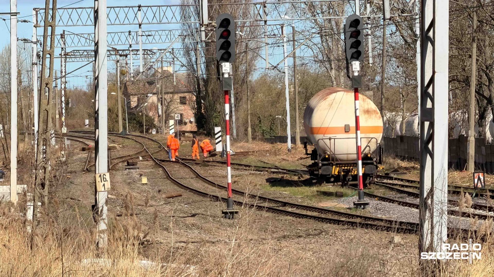 Wykolejenie cysterny z amoniakiem na szczecińskim Stołczynie