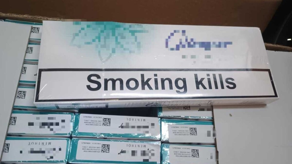 Nielegalne papierosy warte 150 tys. zł w rękach 40-latka [ZDJĘCIA]