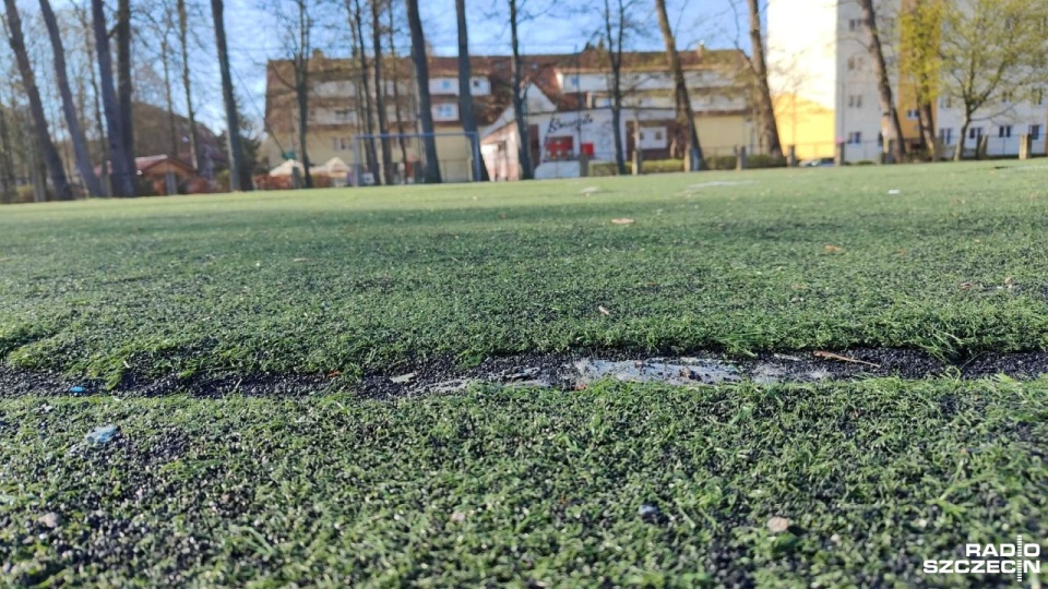 Kołobrzeg. Modernizacja boiska na Podczelu