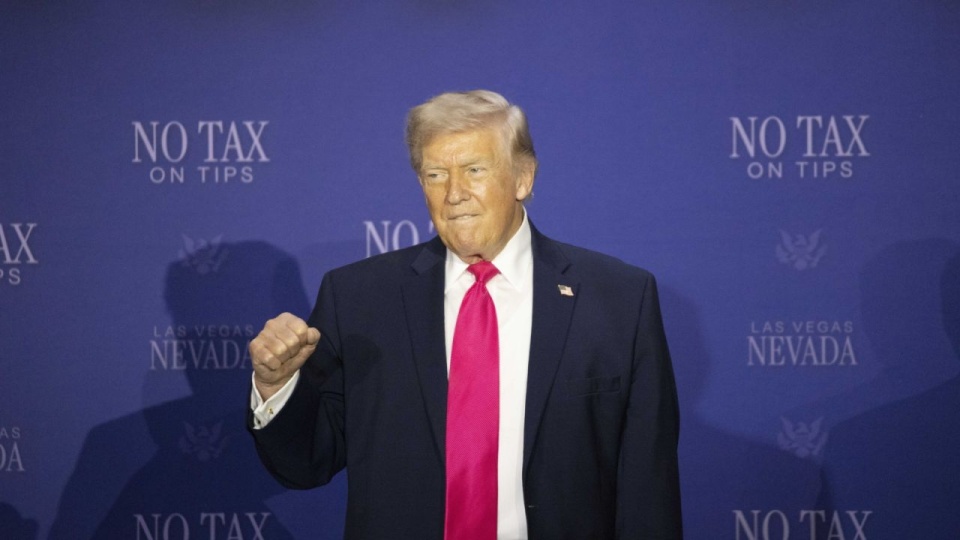 Trump: Iran przekaże "nuklearny pył"