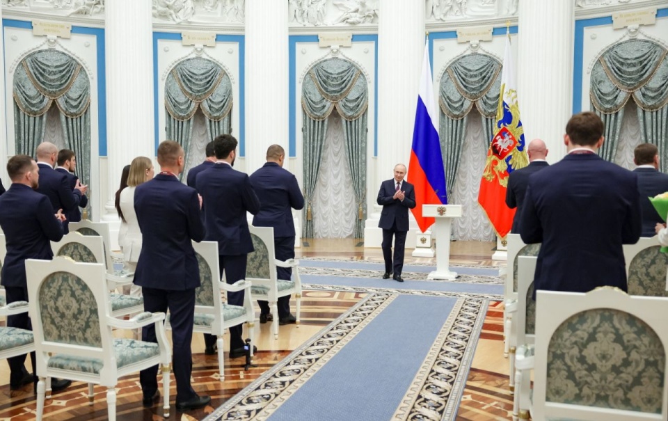 Putin gotów na rozmowy z wysłannikami Trumpa, ale nie z Zełenskim