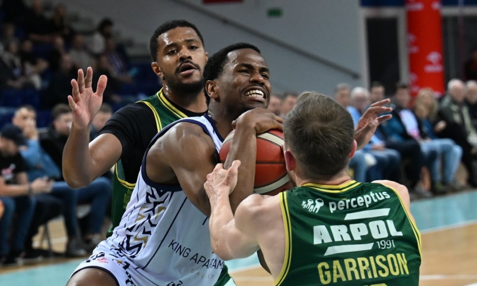 Koszykarze Kinga wygrali z Zastalem w play-off