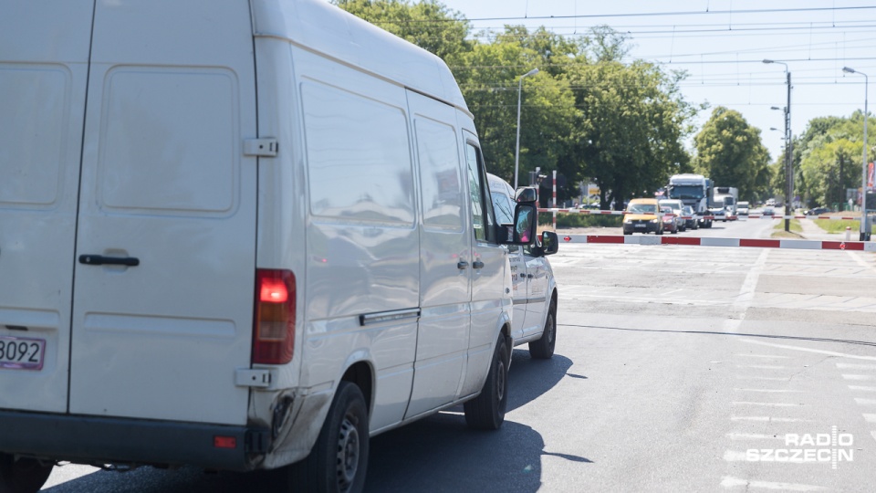 Budowa wiaduktu ma rozwiązać problemy na ul. Pomorskiej w Szczecinie