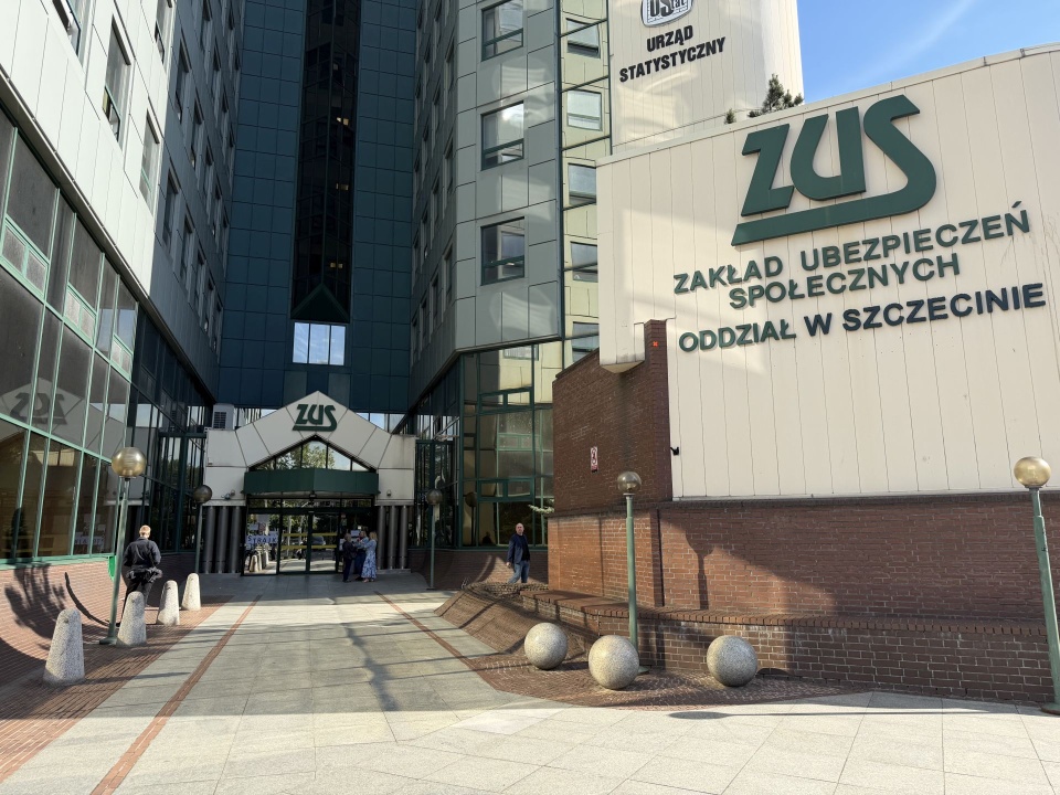 Pracownicy ZUS chcą tylko godnych warunków pracy