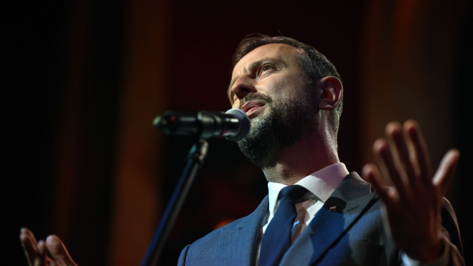 "Nie sprawiaj bólu, nie gloryfikuj tych, którzy wywołują ból i cierpienie u twoich przyjaciół"