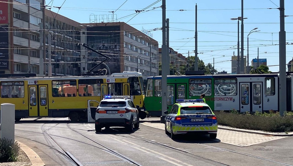 Zderzenie tramwajów na Pl. Rodła w Szczecinie
