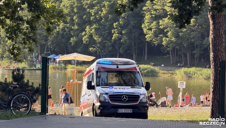 Akcja ratunkowa na jeziorze Głębokim w Szczecinie