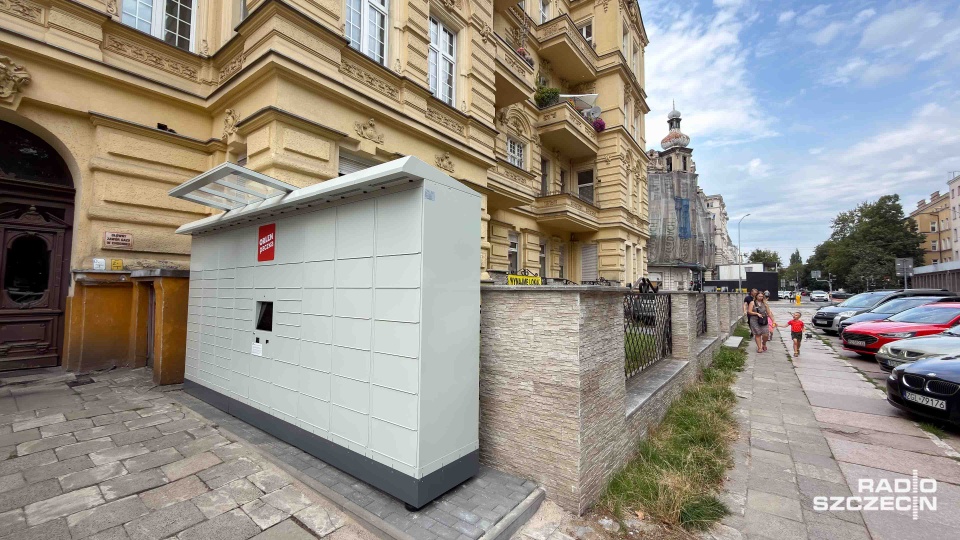 Problem z automatem paczkowym. Konserwator zabytków: doszło do samowoli urbanistycznej