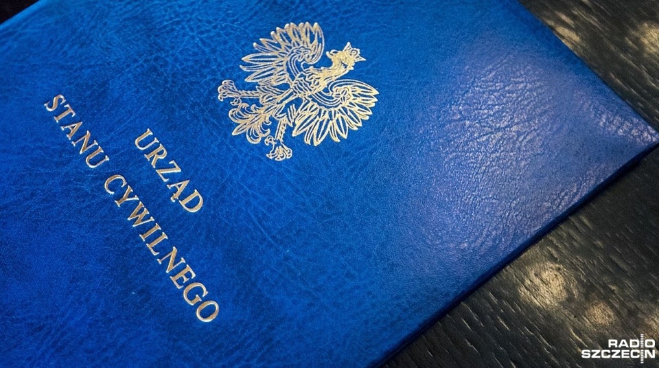 Rozporządzenie o transkrypcji aktów małżeństw wejdzie w życie w niedzielę