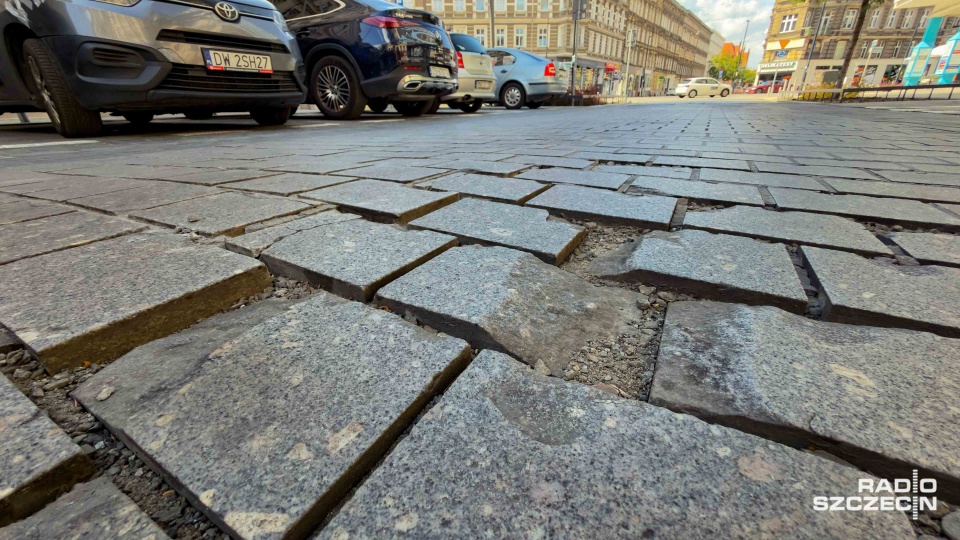 Kostka na Jagiellońskiej do poprawy [WIDEO, ZDJĘCIA]