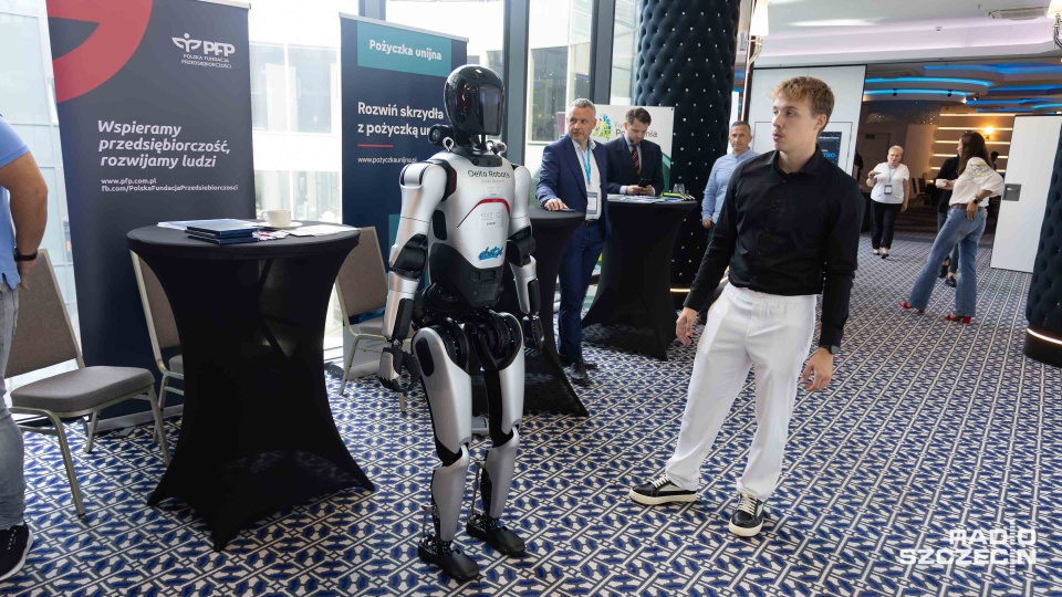Eksperci dyskutują o racjonalnym użyciu sztucznej inteligencji. Trwa Smart Business Forum 2026 [ZDJĘCIA]