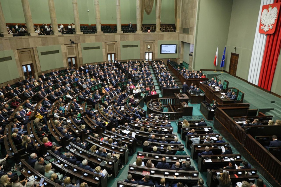Weto prezydenta utrzymane. Posłom koalicji zabrakło głosów