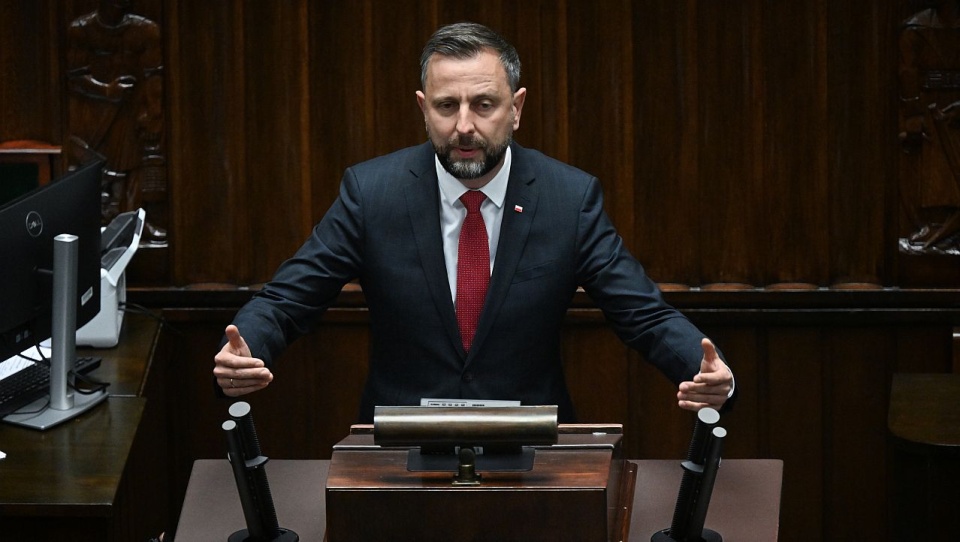 Szef MON o operacji polskiego lotnictwa