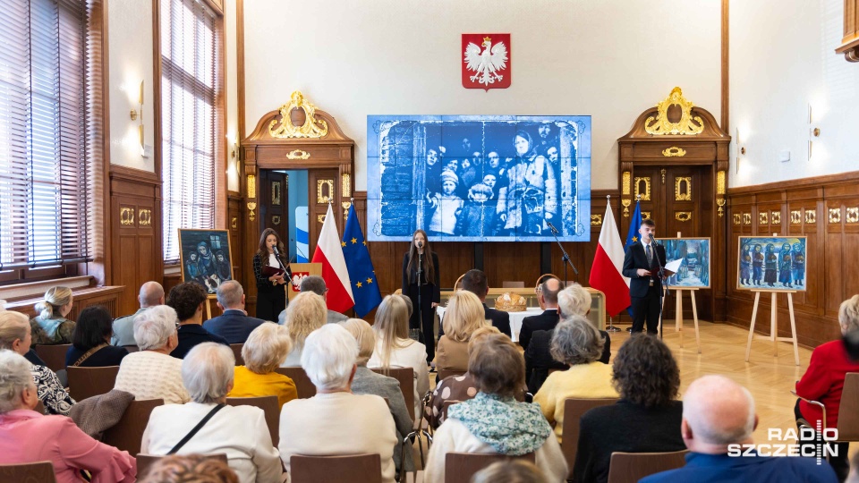 Historie Sybiraków na wystawie w Galerii Wojewody [ZDJĘCIA]