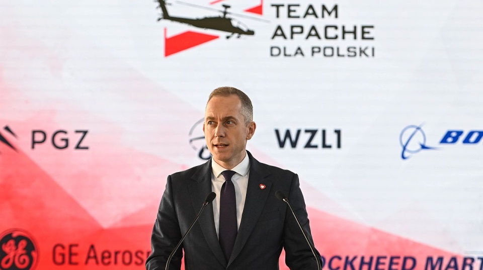 Centrum serwisowe dla silników śmigłowców Apache w Dęblinie