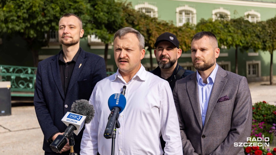 Działacze Konfederacji RP Ruchu Narodowego zarzucają miastu złą organizację wyborów do Rad Osiedli