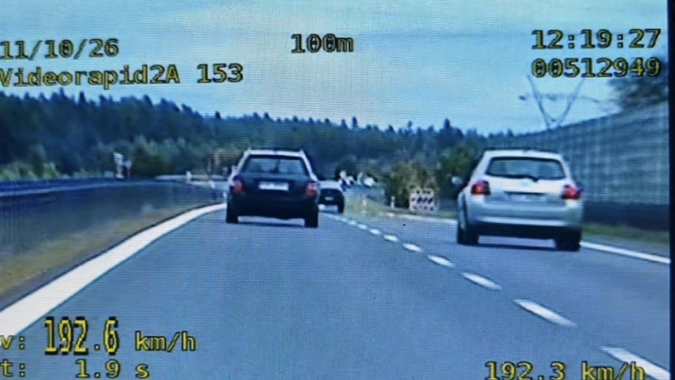 Odholowanie auta i 2,5 tysiąca złotych mandatu. Pędził 192 km/h