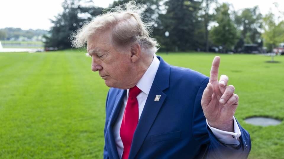 Donald Trump broni decyzji o odstąpieniu od nałożenia sankcji na Rosję
