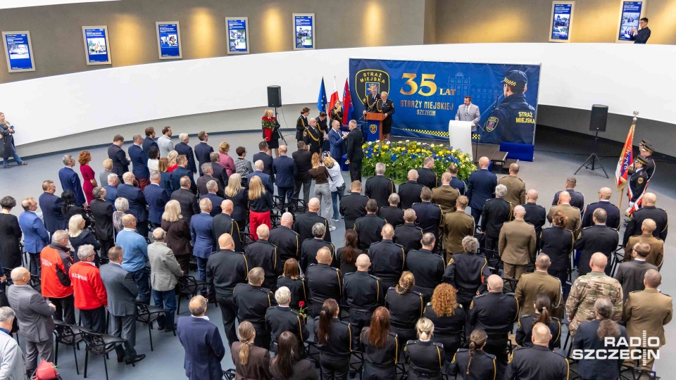 "Staramy się być wszędzie tam, gdzie nas potrzeba". Szczecińska Straż Miejska świętuje 35-lecie [ZDJĘCIA]